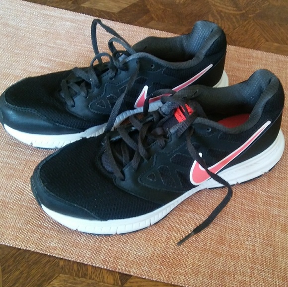 Nike Shoes - Nike Sneakers